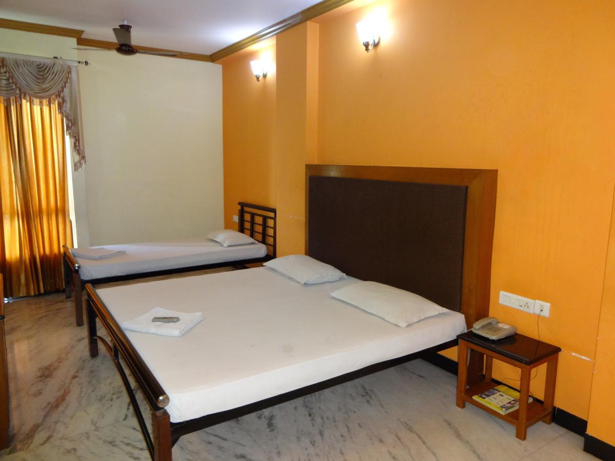 Hotel Grand Palace Coimbatore Bagian luar foto