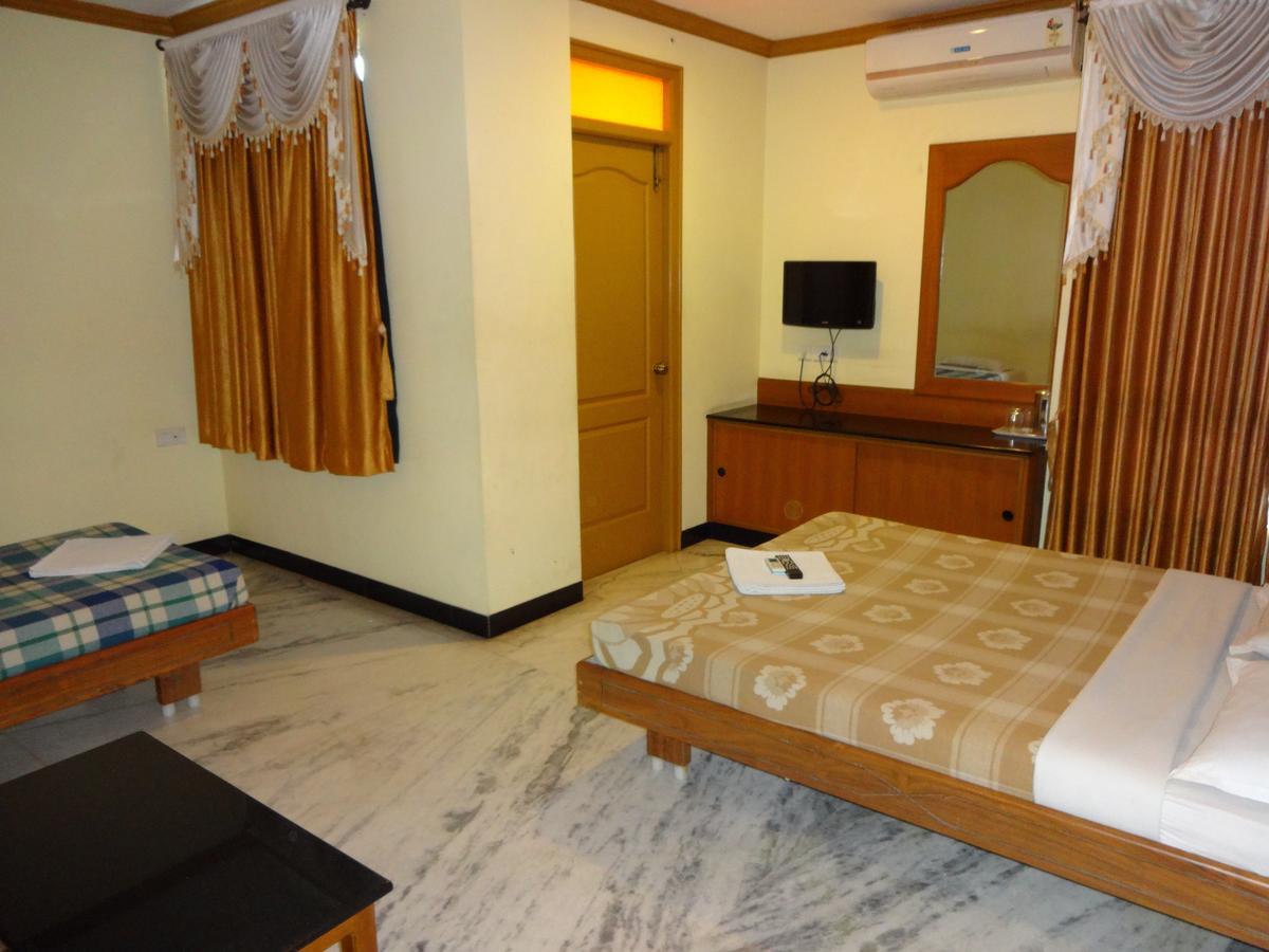 Hotel Grand Palace Coimbatore Bagian luar foto