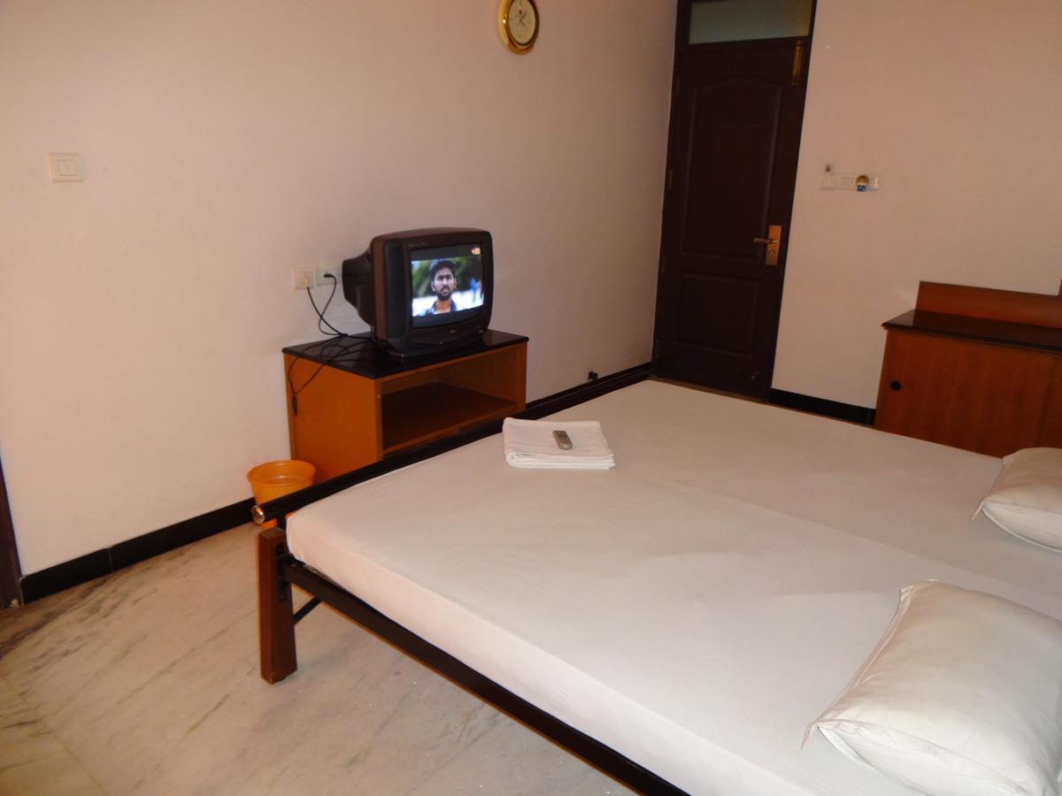 Hotel Grand Palace Coimbatore Bagian luar foto