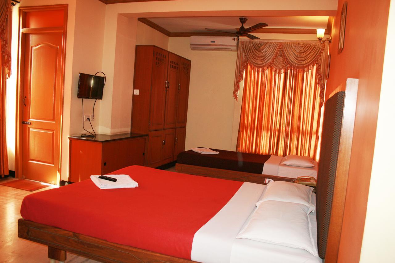 Hotel Grand Palace Coimbatore Bagian luar foto